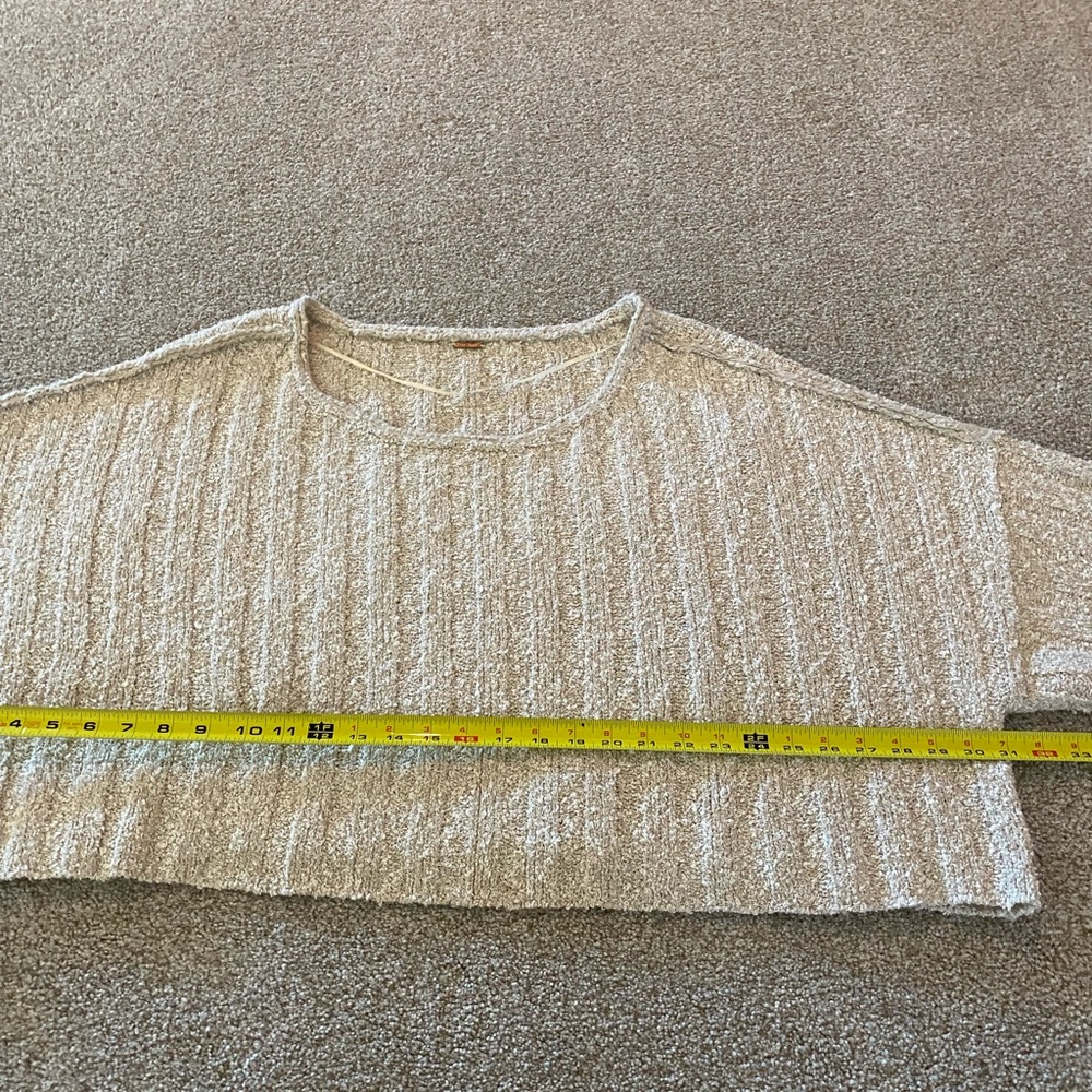 Free People Textured Bouclé Cropped Top in Light Beige - Picture 4 of 7